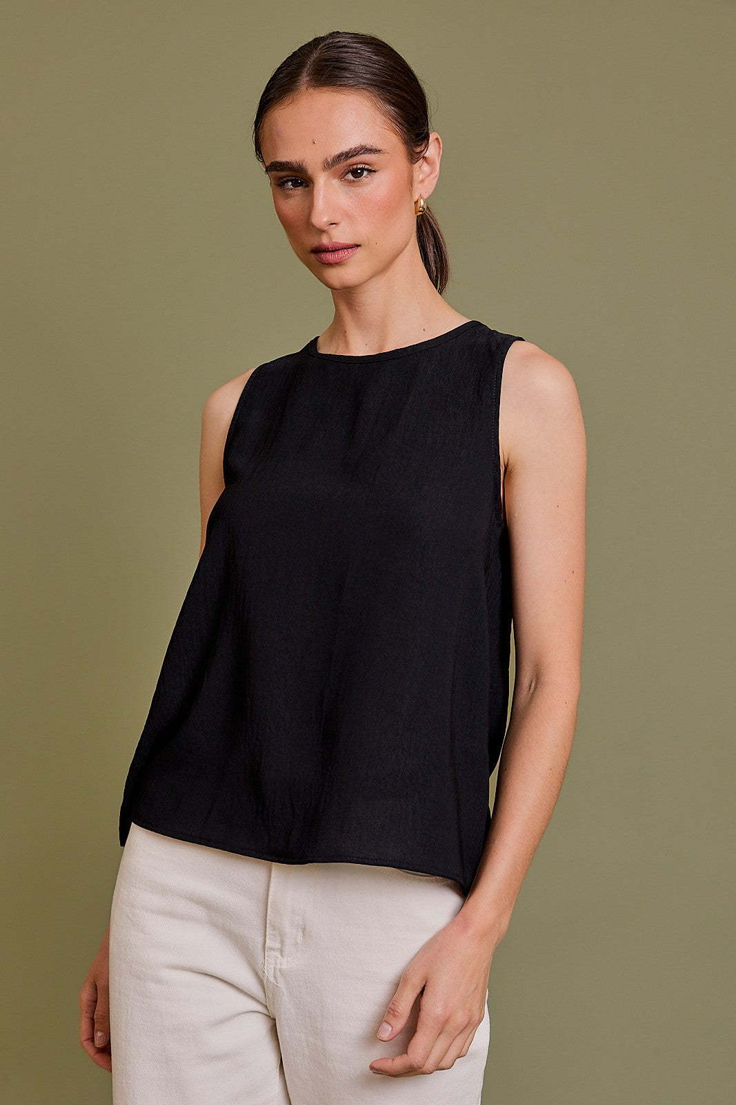 Sleeveless Back Open Top